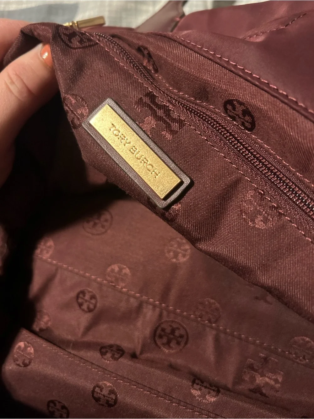 Tory Burch Bordeaux large Tote with Logo Medallion